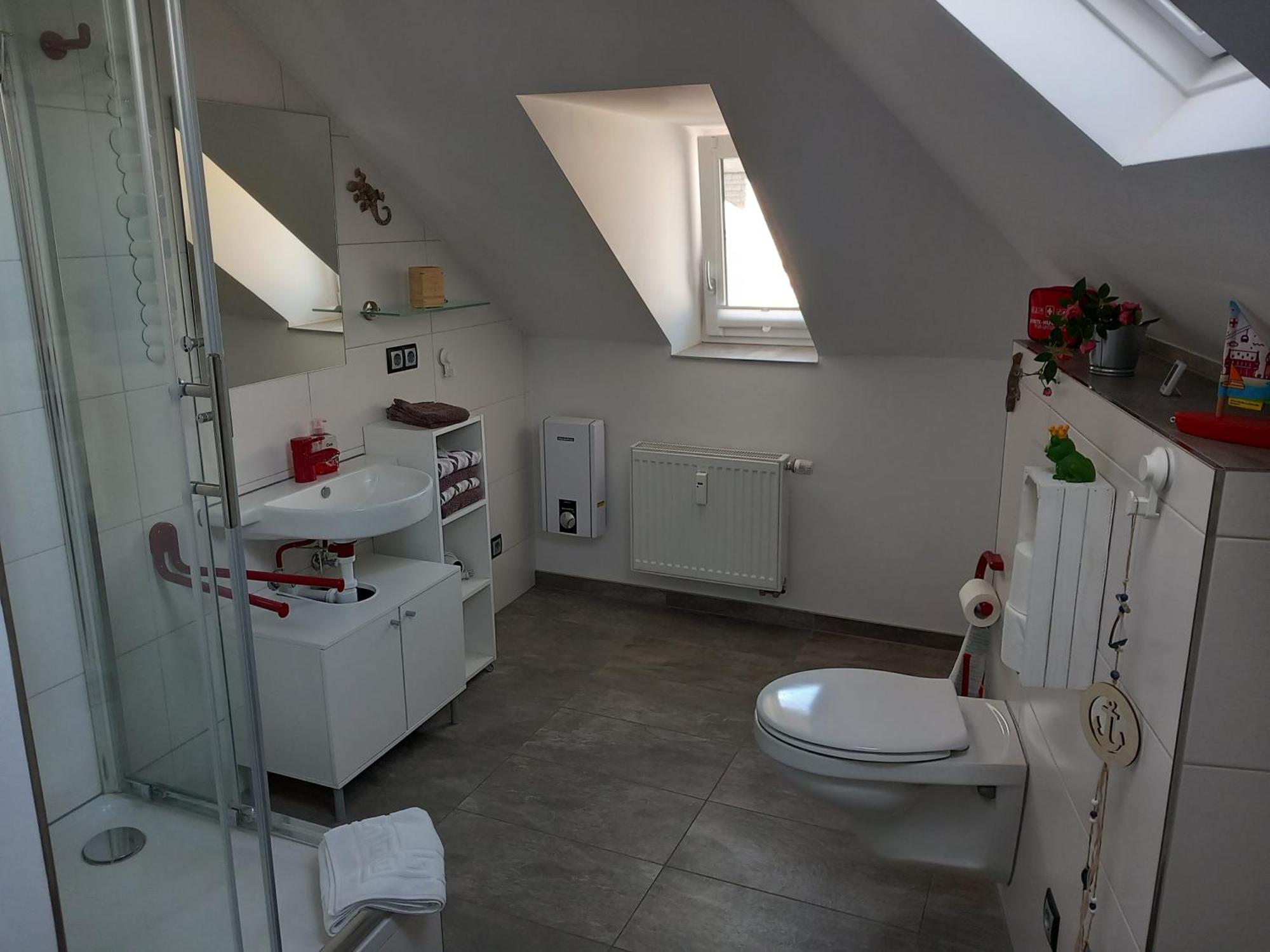 Ferienwohnung Im Roten Haus, Die Therme Ist Fusslaeufig In Wenigen Minuten Erreichbar Bad Ems Eksteriør billede